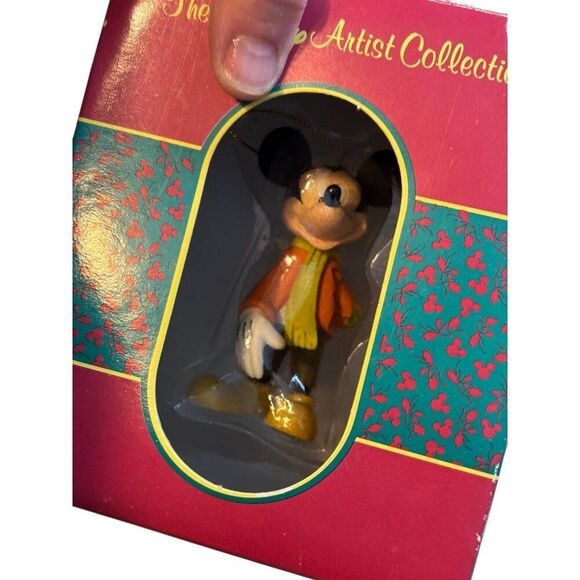 Disney Artist Collection Mickey Mouse A Christmas Carol Figure In Original Box - Picture 3 of 6